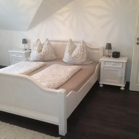 Grete Apartment *